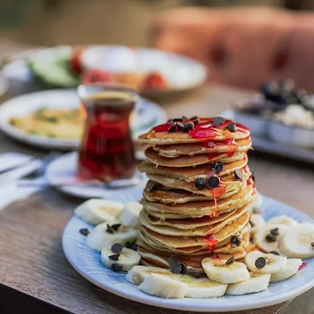 Blackmoon 5* אודיירן